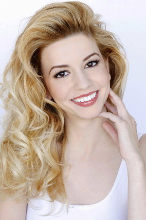 Masiela Lusha portrait