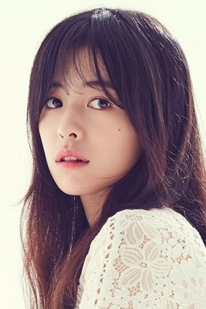 Ji Woo portrait