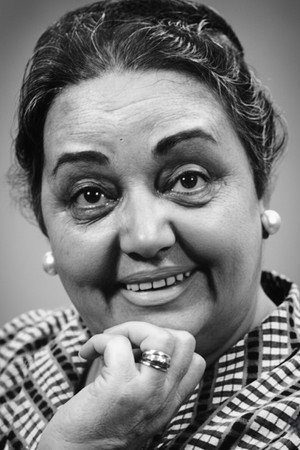 Norah Fontes portrait