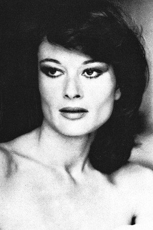 Mara Danaud portrait