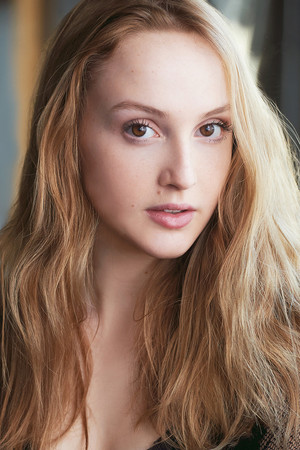 Ella Jonas Farlinger portrait
