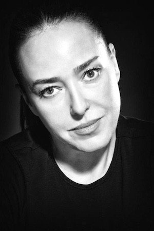 Yaprak Özdemiroğlu portrait
