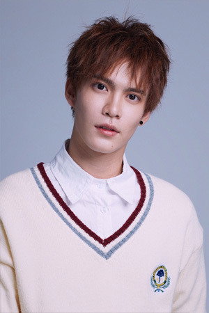 Han Donglin portrait