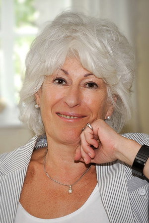 Mona Levin portrait