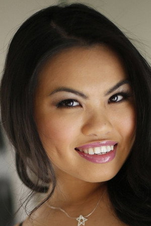 Cindy Starfall portrait
