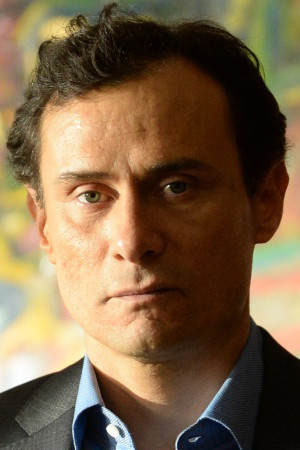 Enrique Díaz portrait