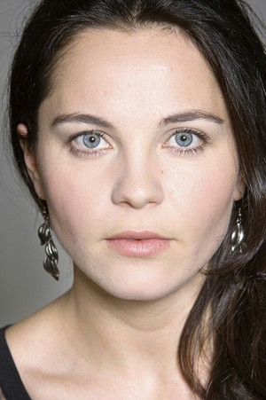 Tülin Özen portrait