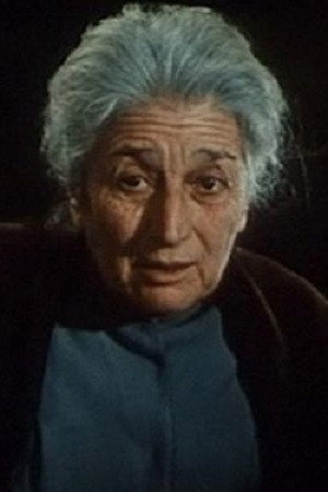 Flora Shedania portrait