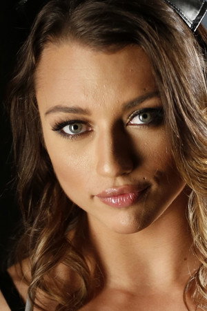 Piper Cox portrait