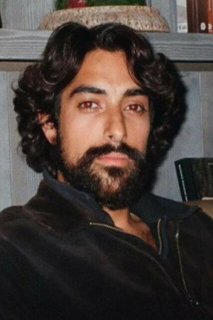 Eman Esfandi portrait
