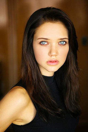 Kayleigh Gilbert portrait