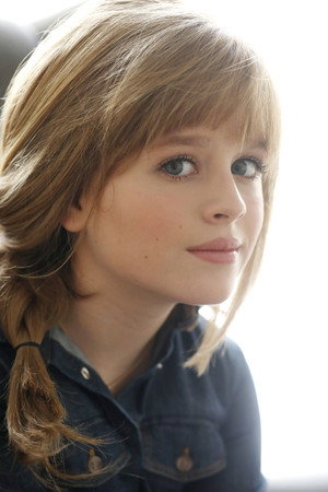Lulu Wilson portrait