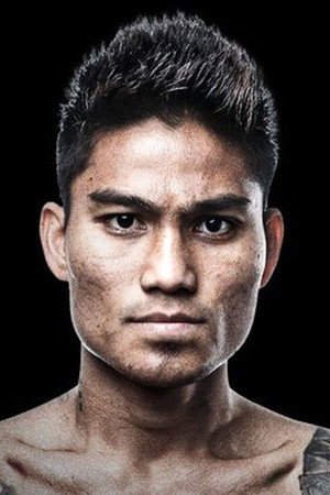 Mark Magsayo portrait