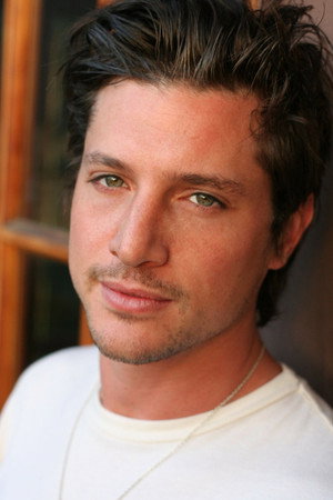 Simon Rex portrait