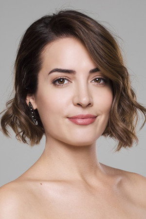 İrem Sak portrait