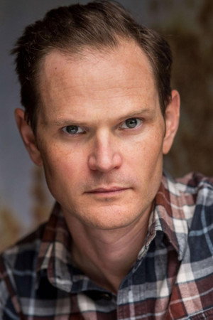 Simon Vincent portrait
