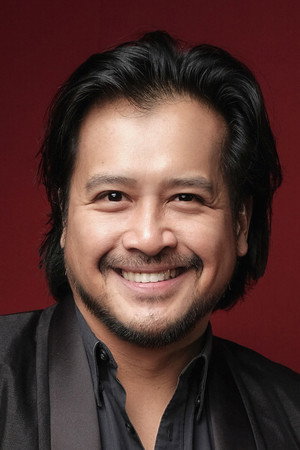 Lorenz Martinez portrait