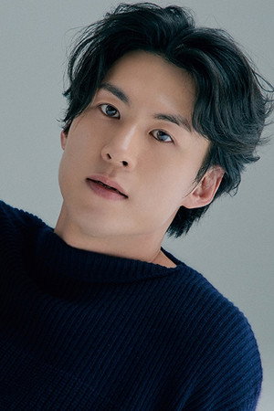 You Eui-tae portrait