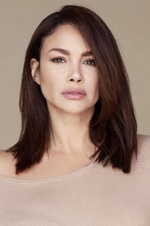 Patricia De Leon portrait