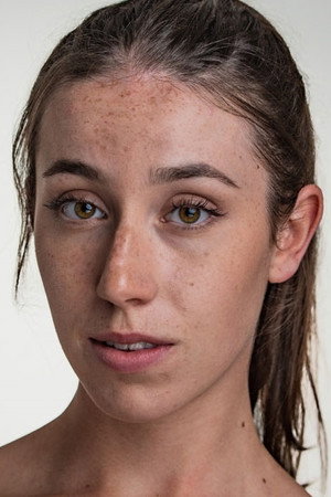 Chloe Endean portrait