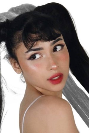 Aina Ashley Roque portrait