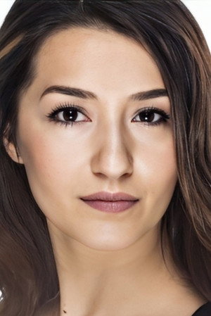 Güliz Gençoğlu portrait