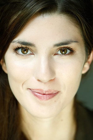 Elise Lissague portrait