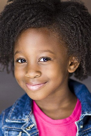 Ava Augustin portrait