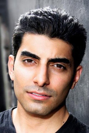 Bijan Daryani portrait