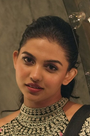 Mamitha Baiju portrait