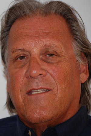Gene Hartline portrait