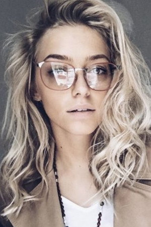 Mia Maria portrait