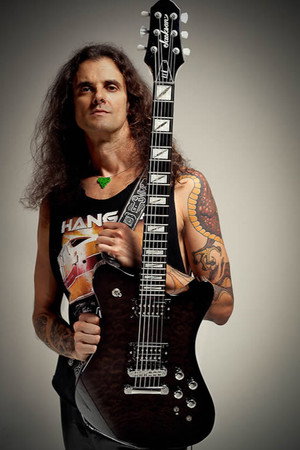 Eduardo Martinez portrait