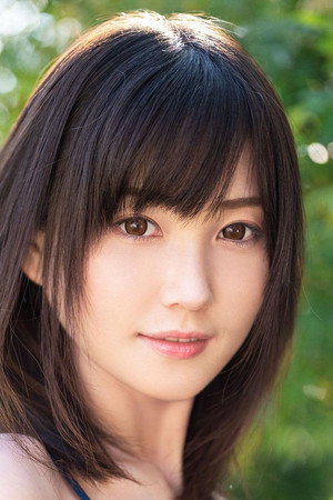 Momo Honda portrait