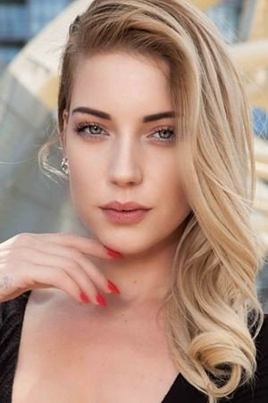 Emily Crighton portrait