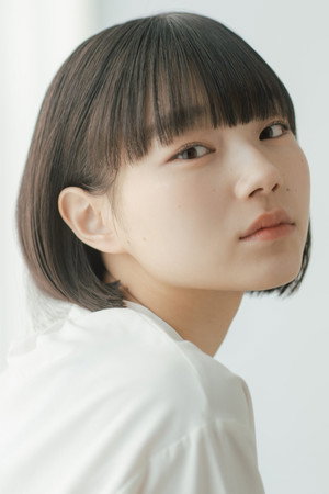 Kanon Narumi portrait