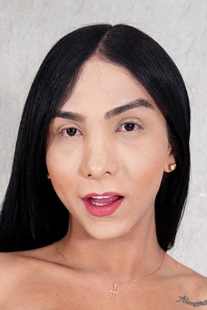 Yasmin Dornelles portrait