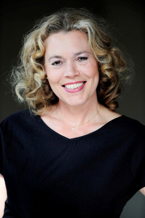 Andrea Heuer portrait
