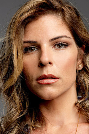 Pelin Öztekin portrait