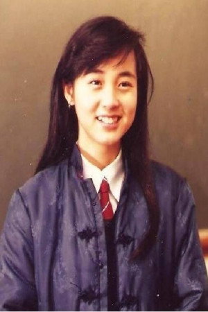Annike Phong portrait
