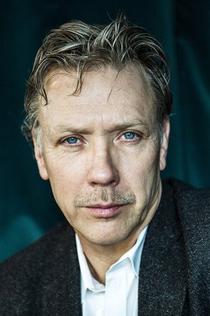 Mikael Persbrandt portrait