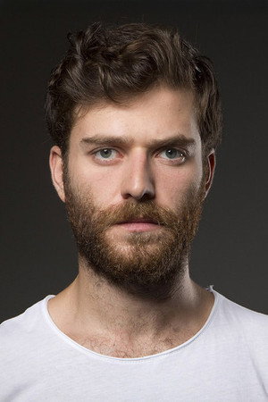 Baki Çiftçi portrait