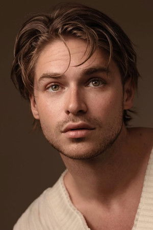 Keenan Tracey portrait
