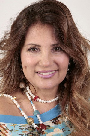 Bahar Öztan portrait