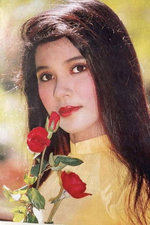 Việt Trinh portrait