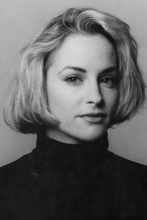 Amanda Wyss portrait