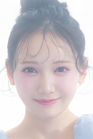 Hitomi Suzuki portrait