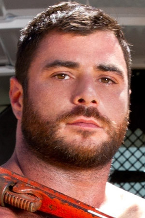 Mike Dozer portrait