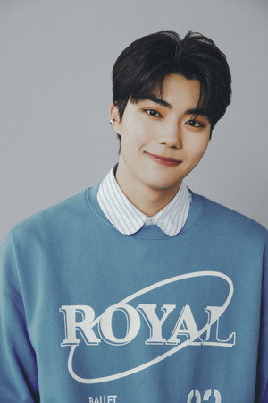 Park Gunwook portrait