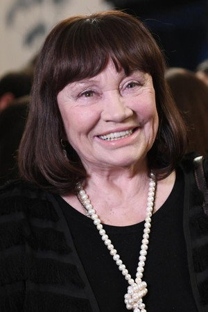 Larisa Luzhina portrait